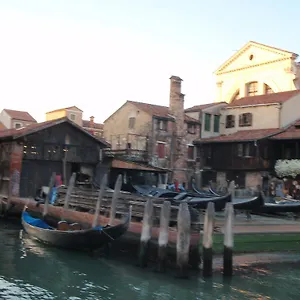 Ca' Di Rose Venice